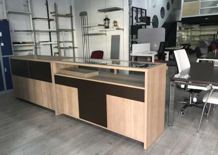 Mobiliario Comercial